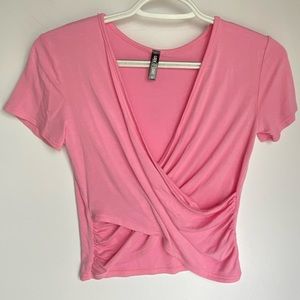 Pink Crop Top Tee Shirt NEW w/ out tags